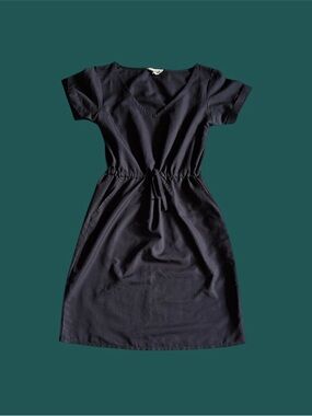 Navy dress with pockets